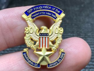 2009 Inauguration Of The President Of The United States Mini Badge.  Rare Eagle.