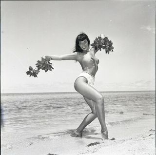 Rare Unpublished Bettie Page 1954 Camera Negative Bunny Yeager Pom Poms