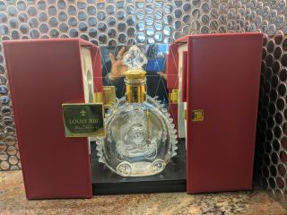 Remy Martin Louis Xiii 750 Ml Cognac Baccarat Crystal Bottle,  Case And Stopper