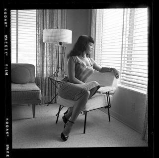 Rare Bettie Page Orig 1954 Unpublished Camera Negative Bunny Yeager Home Pinup