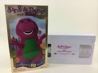 Barney White Vhs Tape Sing & Dance With Barney Vintage 1998 10 Year Celebration